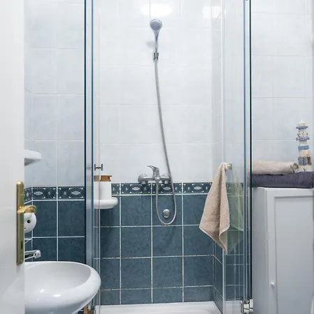 Home-Like Studio Walking Distance To The Old Town L Breakfast L Novi Sad Fair Nearby Apartman