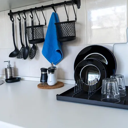 Home-Like Studio Walking Distance To The Old Town L Breakfast L Bus Station Nearby Appartement *