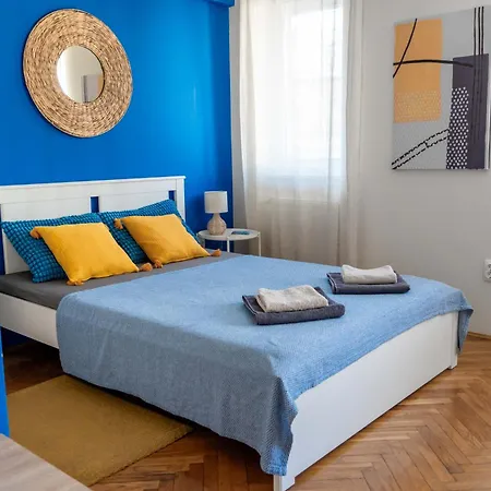 Apartman Home-Like Studio Walking Distance To The Old Town L Breakfast L Novi Sad Fair Nearby Novi Sad